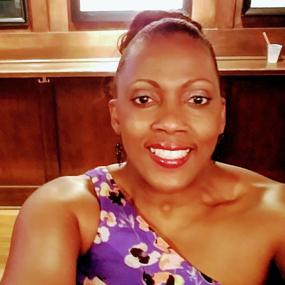 Meet your Posher, Aileen