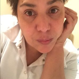 Meet your Posher, Leonor