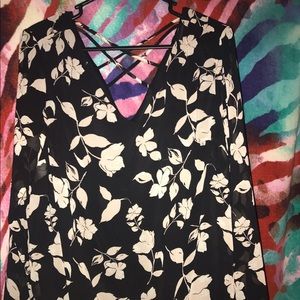 Flower pattern blouse