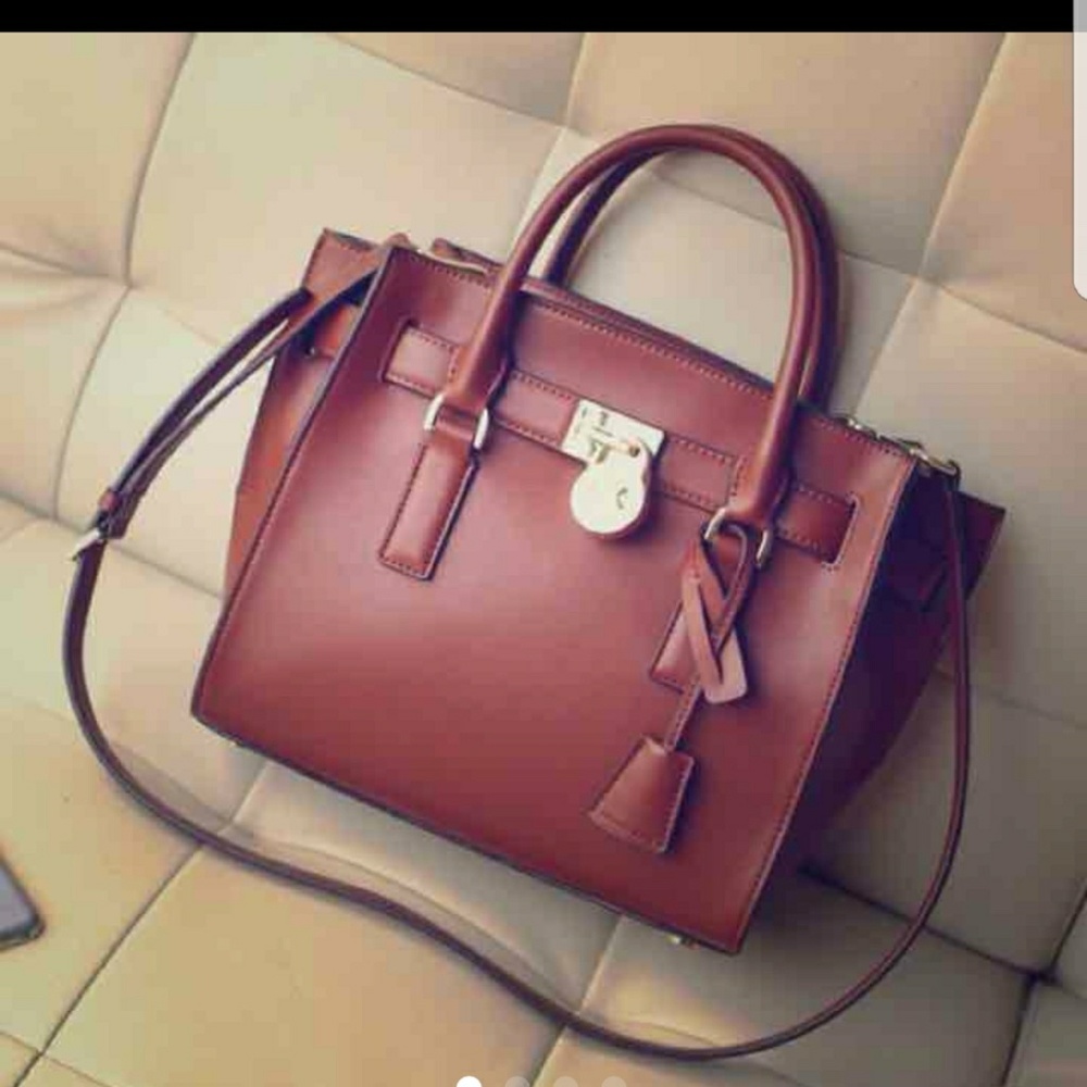 100% Authentic MK Hamilton Luggage Traveler Tote