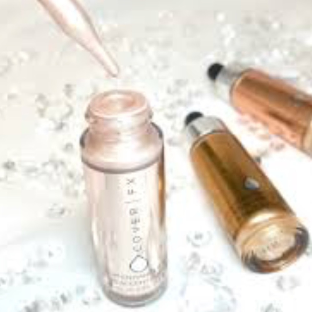 💎💎Cover FX- Celestial Liquid Highlight Drops!💎