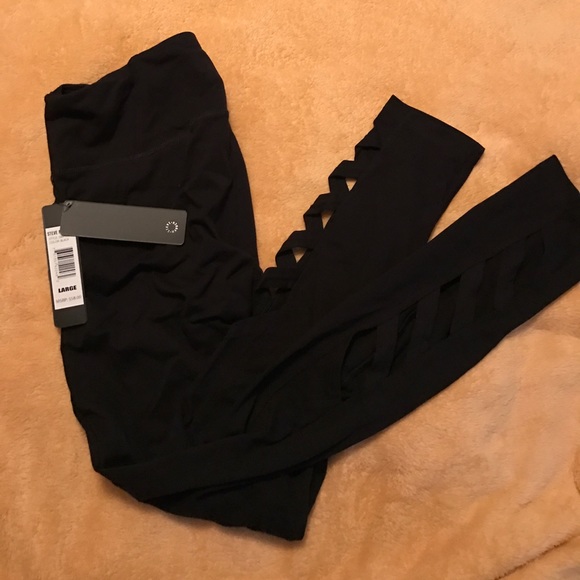 Steve Madden Pants - Steve Madden active leggings
