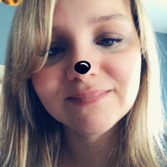 Meet your Posher, Kristie - Picture 1 of 1