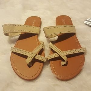 Woman's sandles