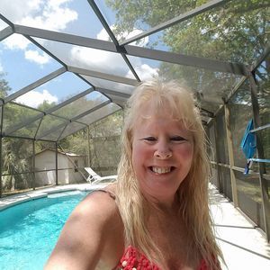 Meet your Posher, Jean