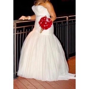 SweetHeart Trumpet Wedding Dress ( Corset Back)