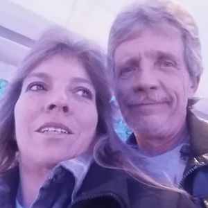 Meet your Posher, Dee