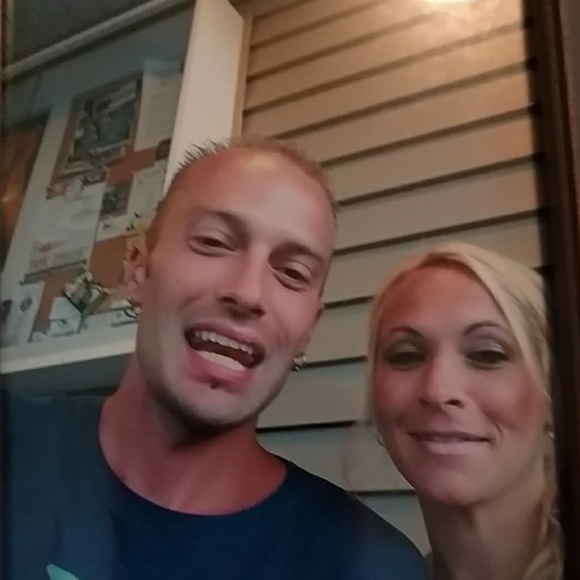 Meet ur posher🌺 - Picture 4 of 8