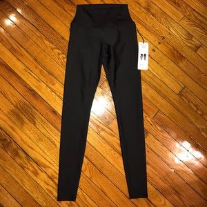 Alo High-Waist Tech Lift Airbrush Legging