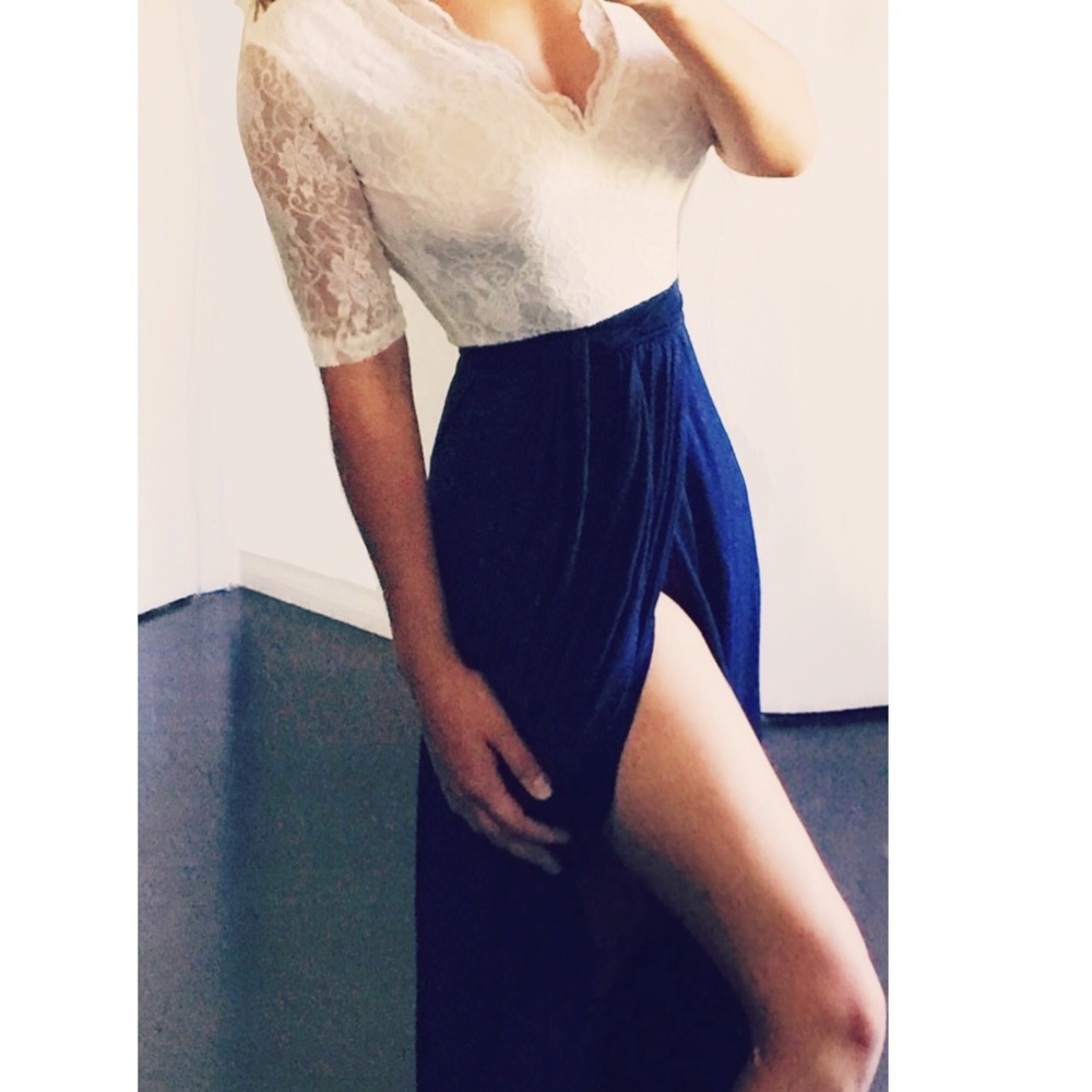 Maxi dress , high leg opening