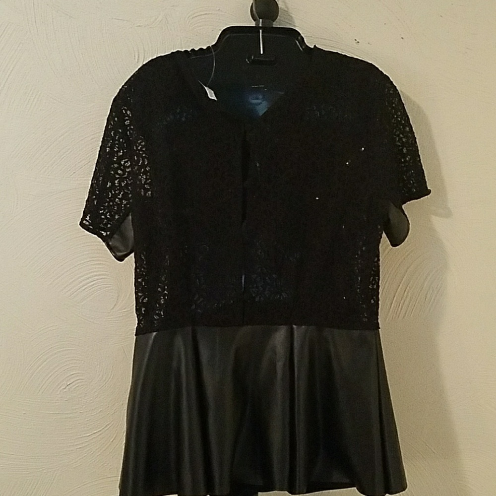 Blouse - Picture 2 of 4