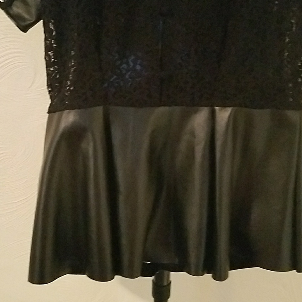 Blouse - Picture 4 of 4