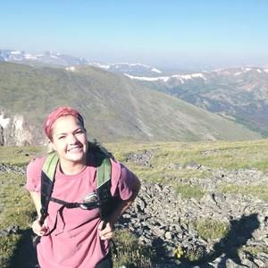 Meet your Posher, Claire