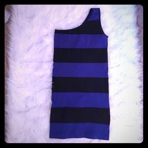 ⬇️SALE 💲💲Bold stripe one shoulder dress 🔥🔥🔥