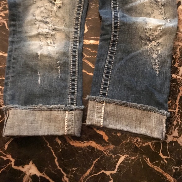 Like New Miss Me Easy Crop (SOLD)💋 - Picture 8 of 8