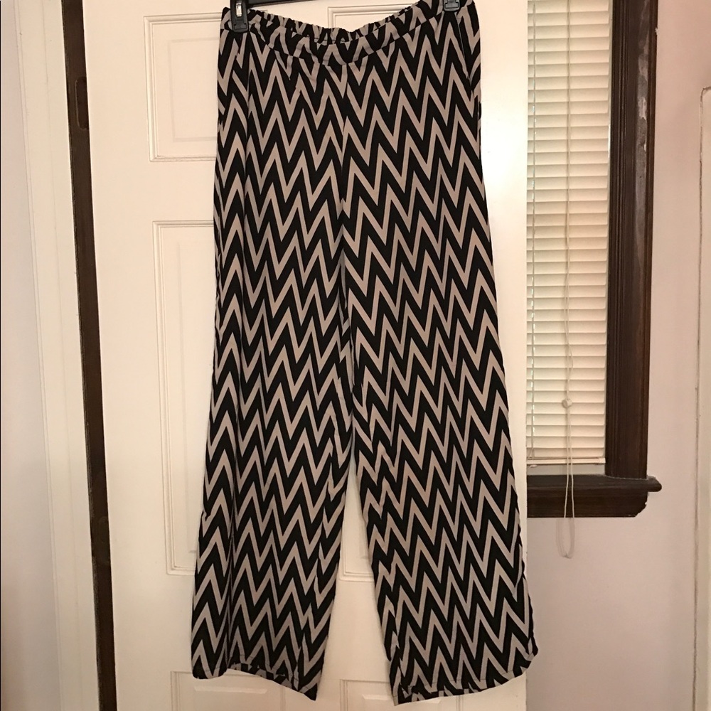 New Directions palazzo pants