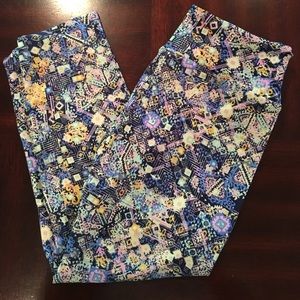 BNWT OS leggings by lularoe
