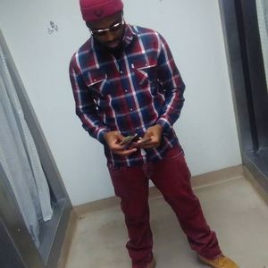 Meet your Posher, Deandre