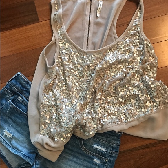 Willow & Clay sequined tank XS - Picture 7 of 7