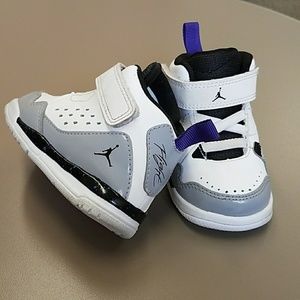 Like new Jordans... Toddler 4c