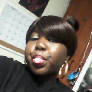 Meet your Posher, Itiana