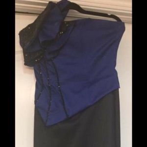 Short dress