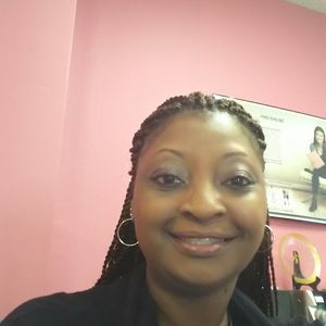 Meet your Posher, Stacy