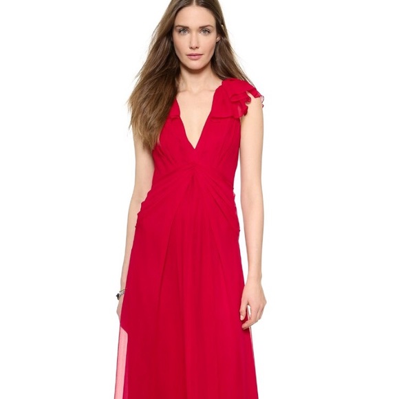 Perfect Prom Red Deep V - Picture 1 of 4