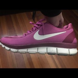 Nike Women Pink Free Run 5.0 Tennis/Running Shoes