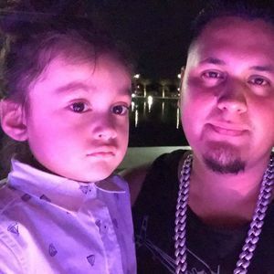 Meet your Posher, Charles