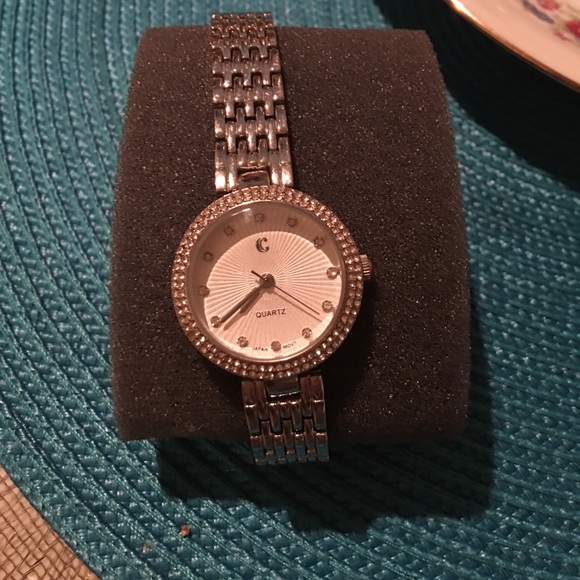 Watch - Picture 2 of 2