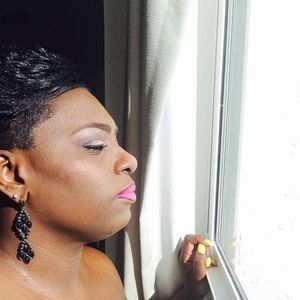 Meet your Posher, Shelly