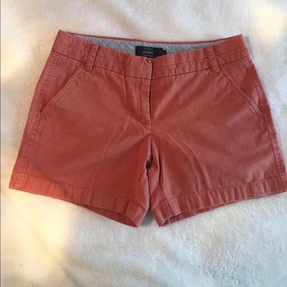 J. Crew 5in Chino - Picture 1 of 4