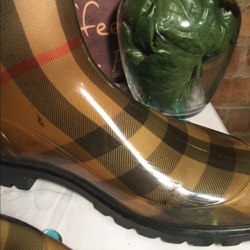 Burberry Rain Boots - Picture 6 of 8