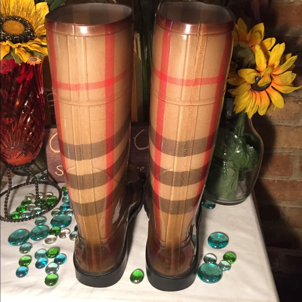 Burberry Rain Boots - Picture 7 of 8
