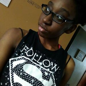 Meet your Posher, Destiny