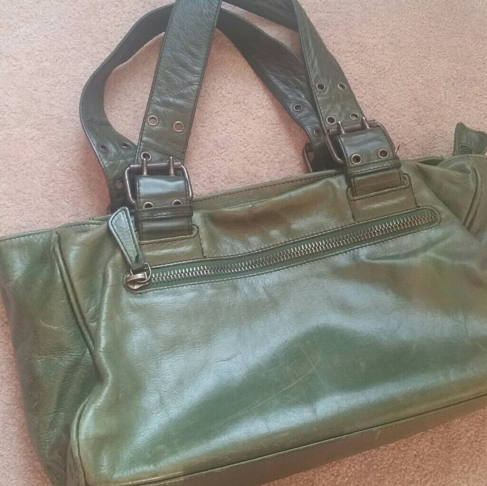 Green leather Kale bag w fuschia lining