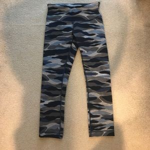 Lululemon Wunder Under Crop