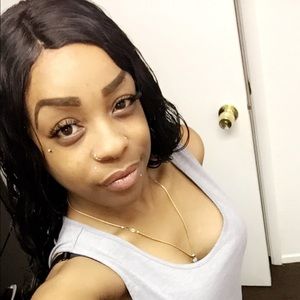 Meet your Posher, Sonja