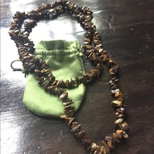 Hand-strung Stone Layer Necklace