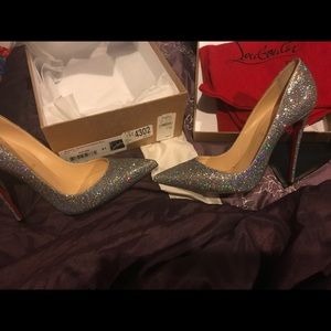 Christian Louboutin  So Kate size 11