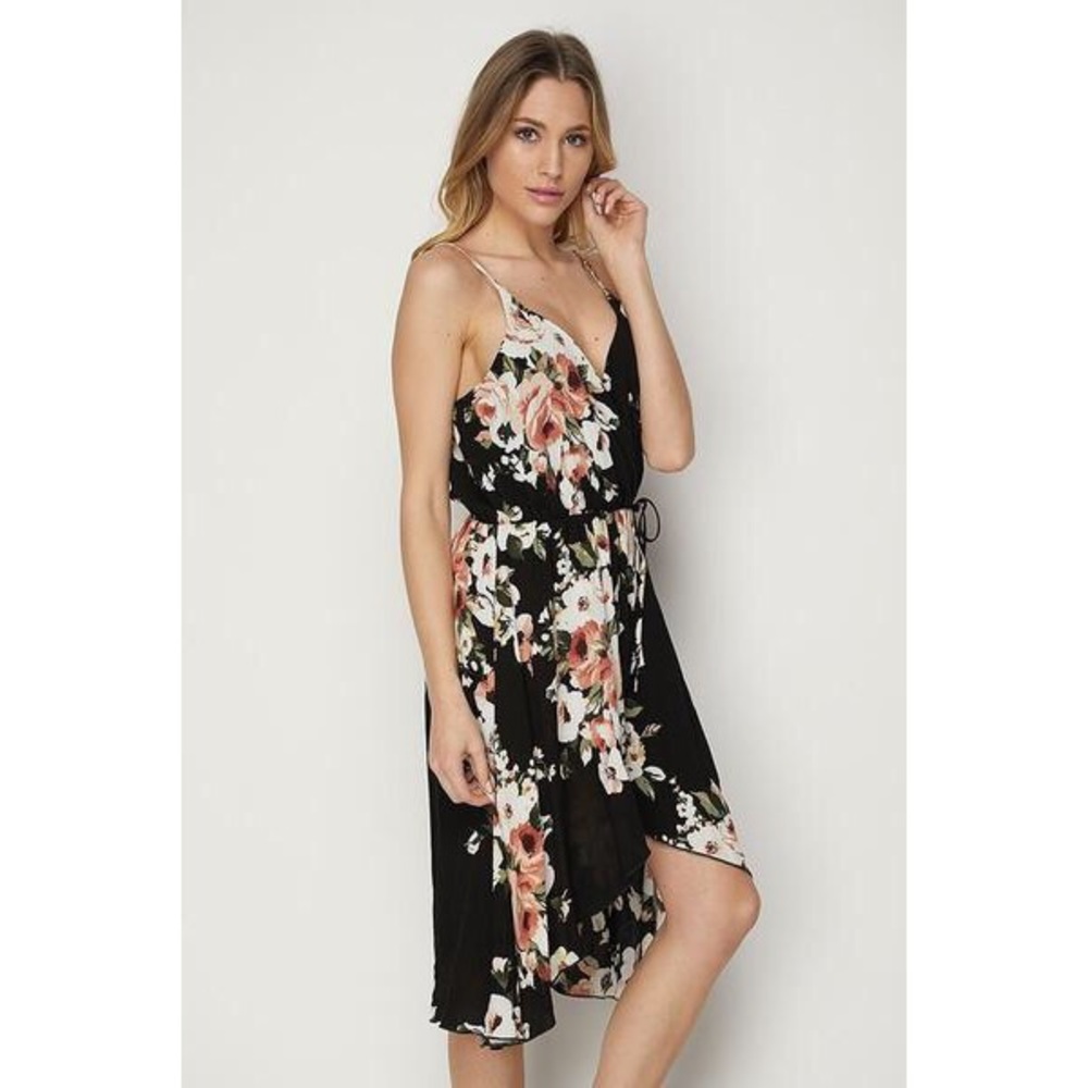 •BUY2/1FREE•  Beautiful Tempest Floral Wrap Dress - Picture 4 of 5