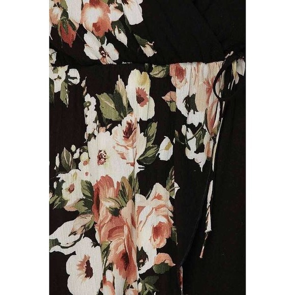 •BUY2/1FREE•  Beautiful Tempest Floral Wrap Dress - Picture 5 of 5