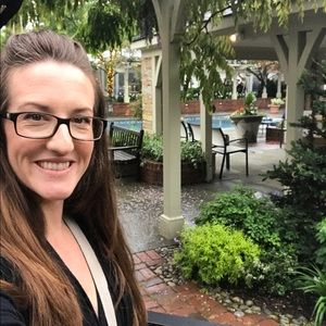 Meet your Posher, Amy