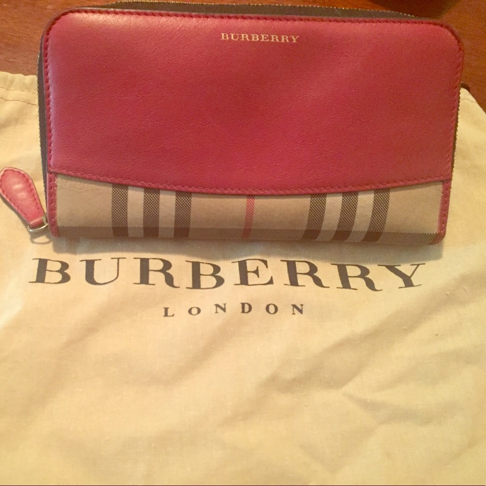 Burberry wallet