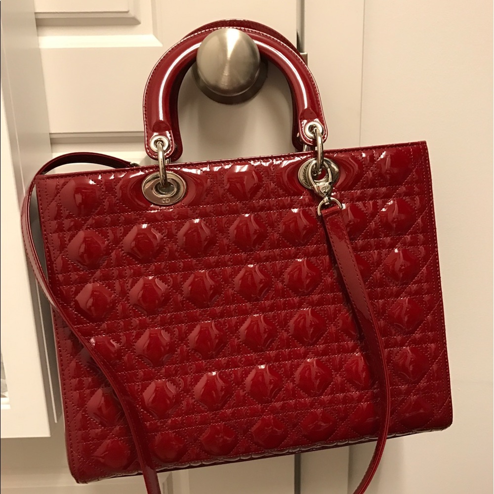Lady dior large in red patent