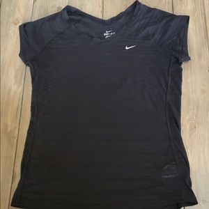 NIKE Dri-Fit Sheer Workout Tee V Neck