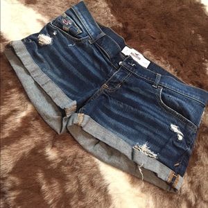 Hollister jean shorts!