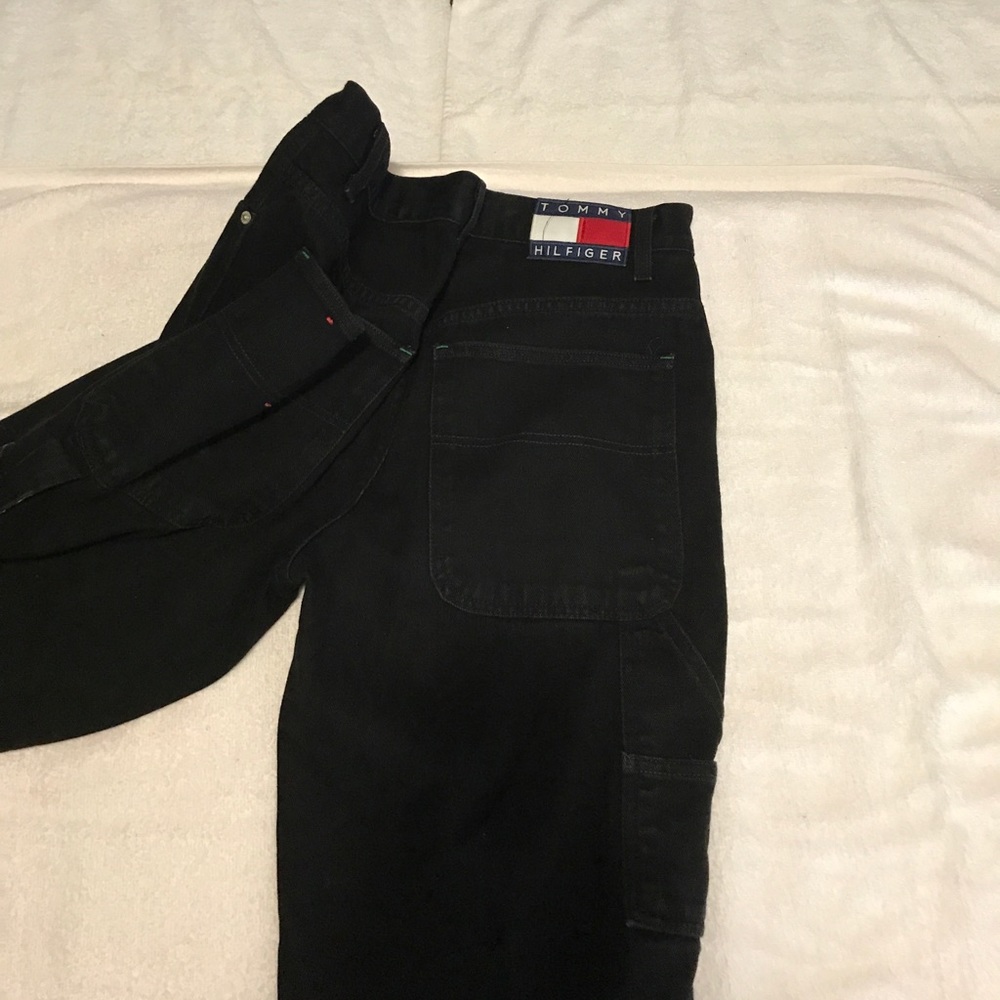 Shorts - Picture 2 of 4