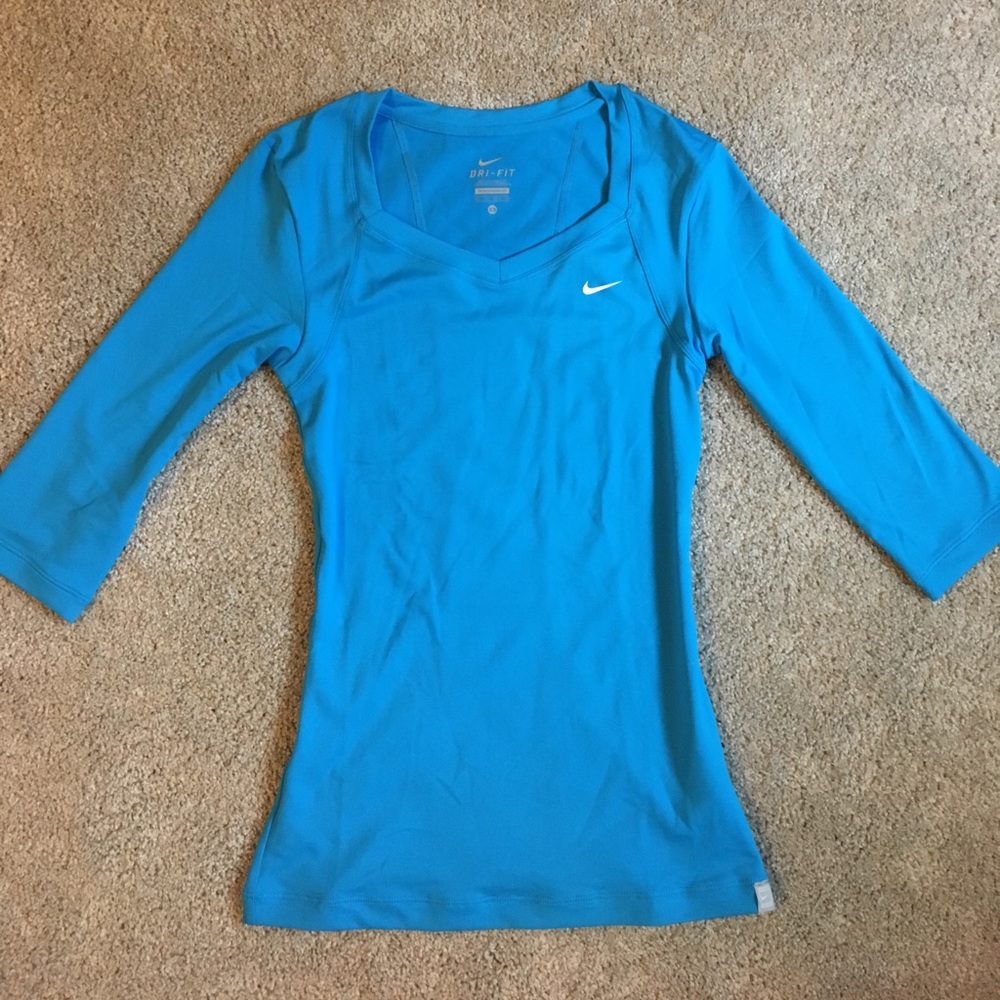 Never worn brand new NIKE workout top